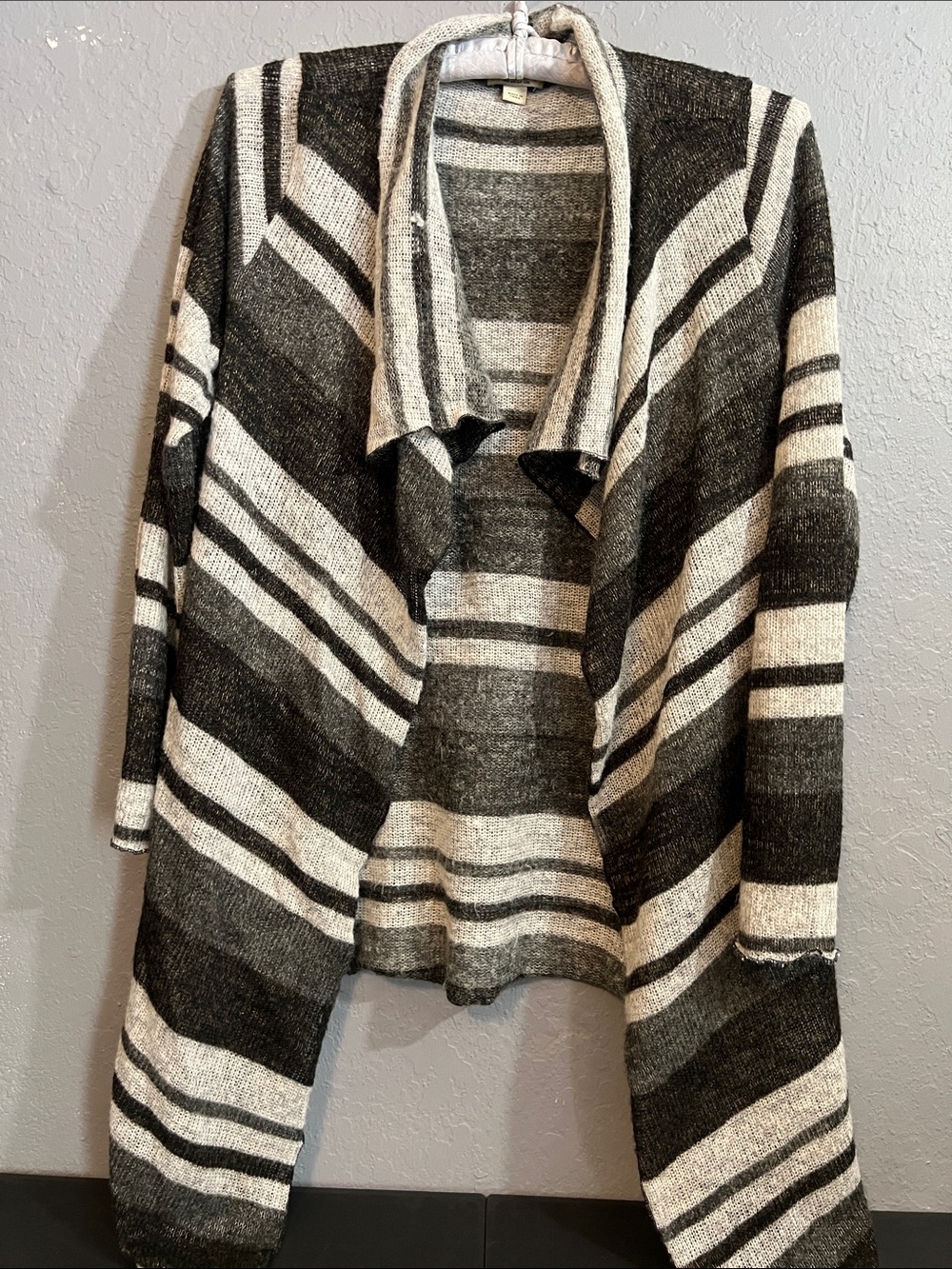 ONE WORLD Black and Gray Striped Open-Front Cardigan